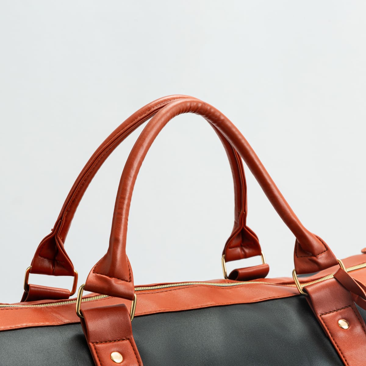 TRAVURA Travel Bag 2.0